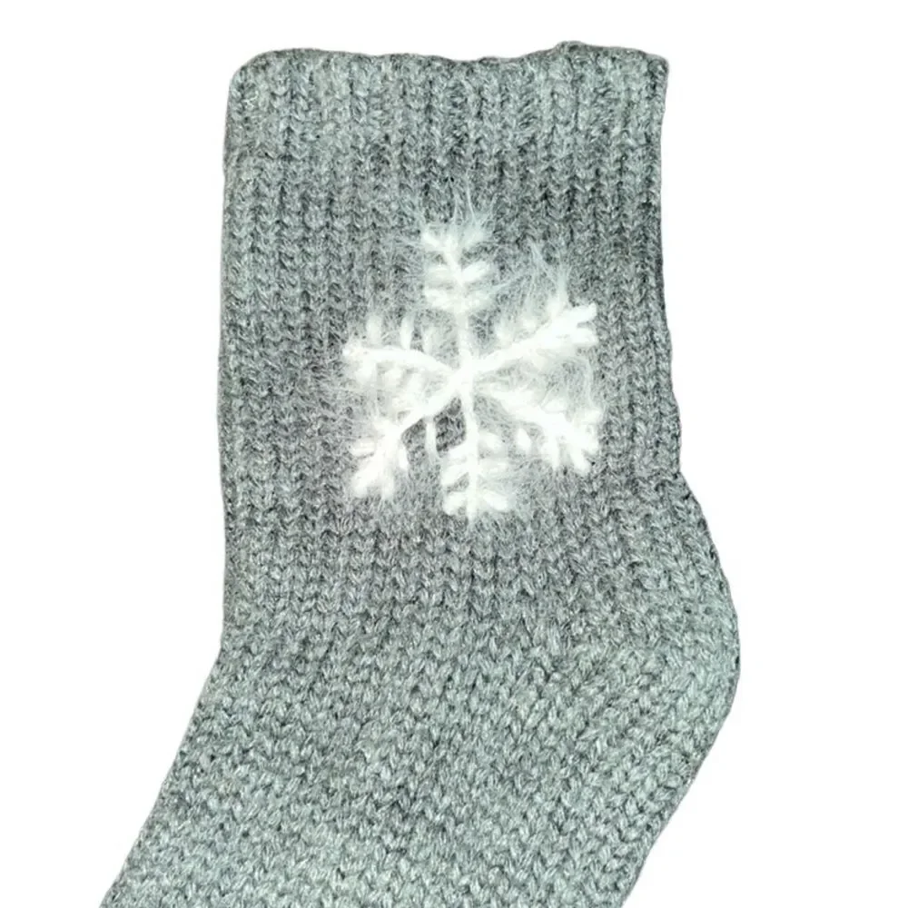 Lemon Women’s Snowflake Knit Socks - One Size